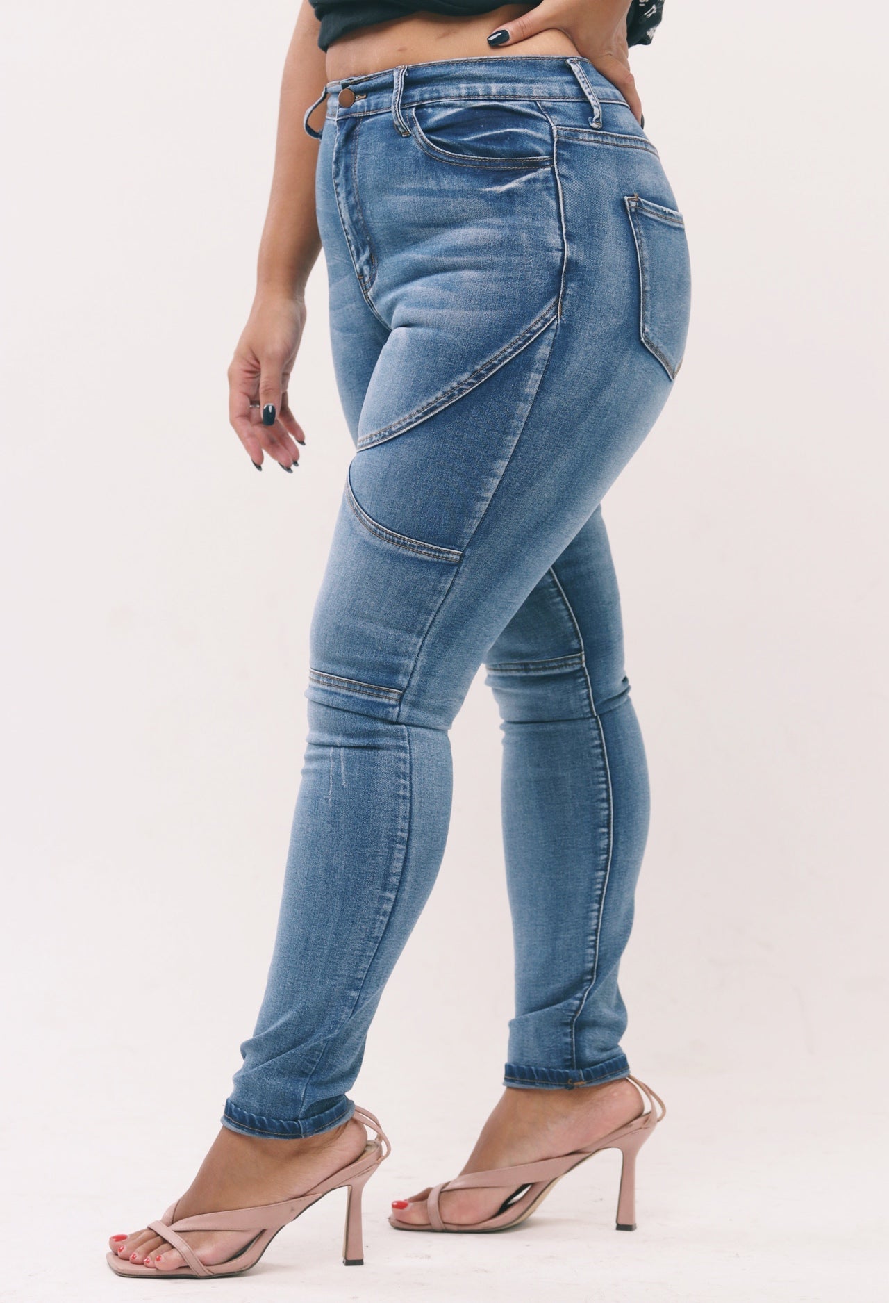 Simple Kill Skinny Jeans